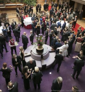 Blick in den Saal in welchem der dfg Award 2019 gefeiert wird